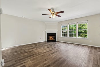 6101 Saybrooke Dr, Raleigh, NC 27604