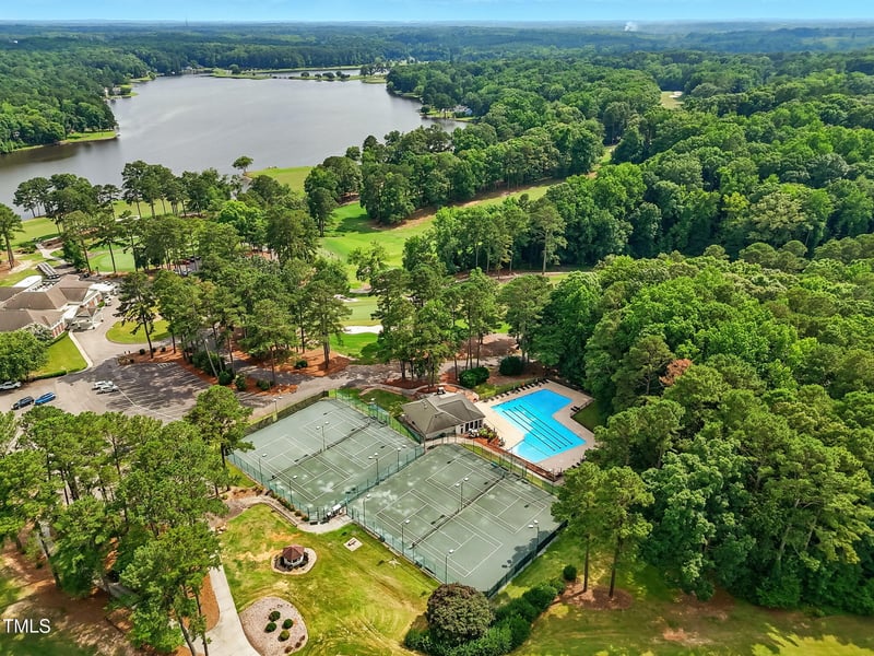 6102 Burning Tree Cir, Sanford, NC 27332
