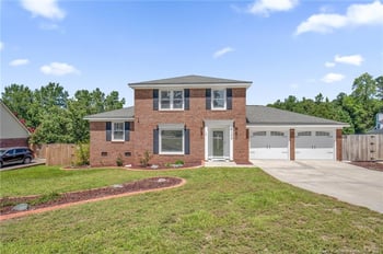 6102 Lakeway Dr, Fayetteville, NC 28306
