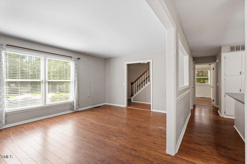 6104 Ballou Ct, Raleigh, NC 27609