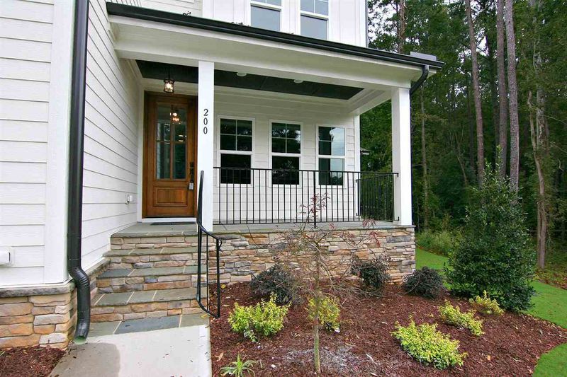 6104 Cliff Edge Trl, Raleigh, NC 27613