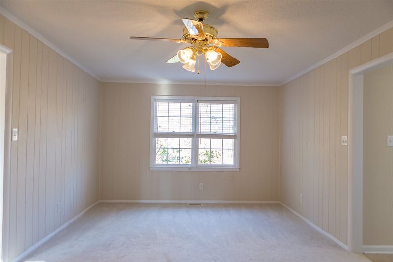 6104 Donnybrook Rd, Raleigh, NC 27606