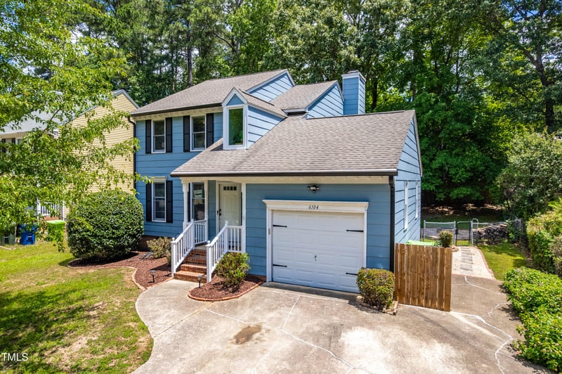 6104 New Market Way, Raleigh, NC 27609