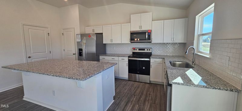 6104 Oak Passage Dr, Raleigh, NC 27603