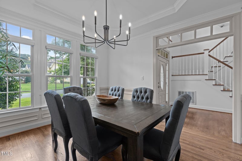 6104 Spicewood Dr, Fuquay Varina, NC 27526