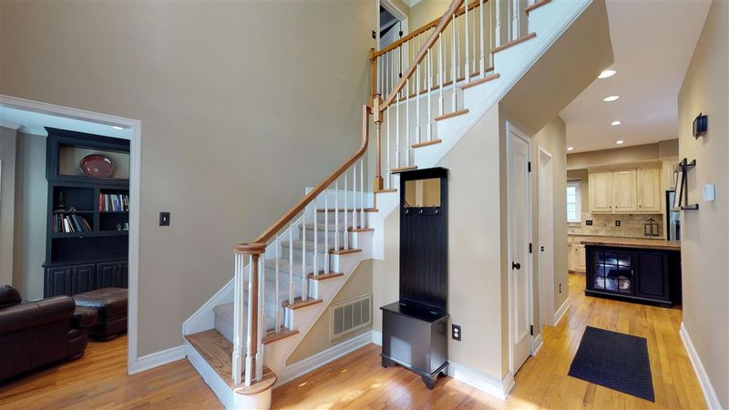 6105 Crupper Ct, Raleigh, NC 27613
