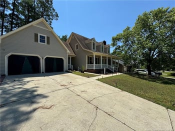 6105 Lakeway Dr, Fayetteville, NC 28306