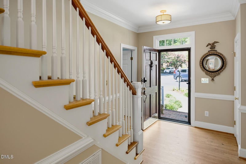 6106 Parker Croft Ct, Raleigh, NC 27609