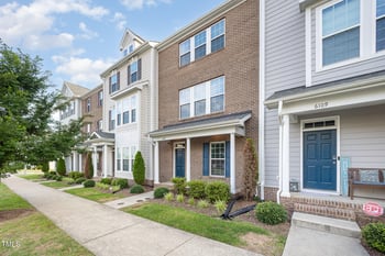 6107 Kayton St, Raleigh, NC 27616