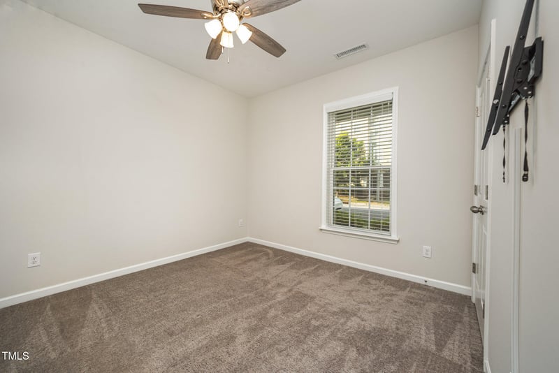 6107 Kayton St, Raleigh, NC 27616