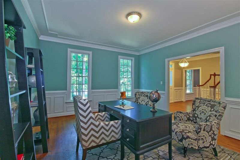 6108 Fetlock Dr, Raleigh, NC 27613