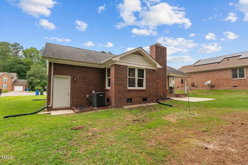 6108 Garden Ct, Fayetteville, NC 28311