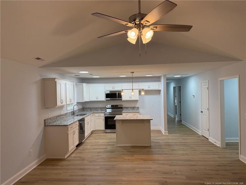 6108 Muscat Rd, Hope Mills, NC 28348