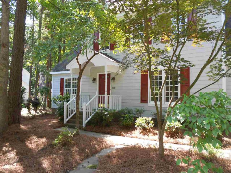 6108 River Landings Dr, Raleigh, NC 27604