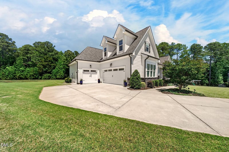 6109 Norwood Pl, Raleigh, NC 27613