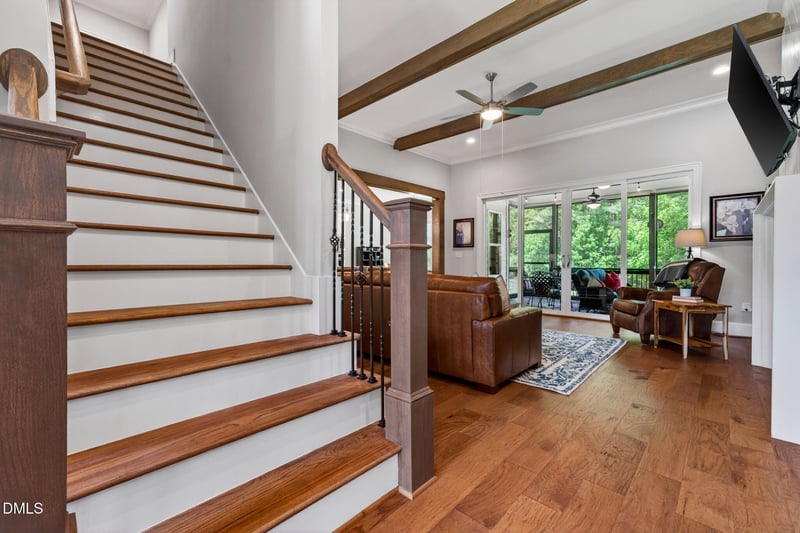 6109 Norwood Pl, Raleigh, NC 27613