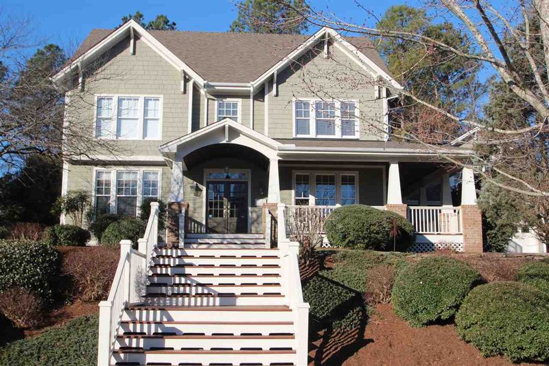 611 Aberdeen Dr, Chapel Hill, NC 27516