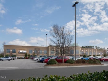 611 Angelica Cir, Cary, NC 27518