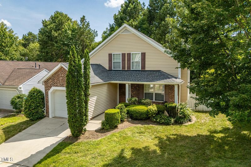 611 Ashford Ln, Durham, NC 27713