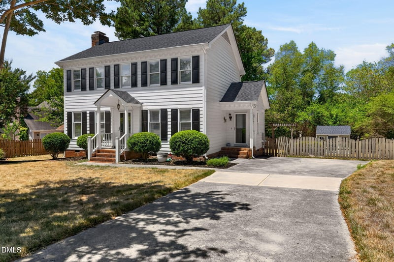 611 Elmwood Ct, Wake Forest, NC 27587
