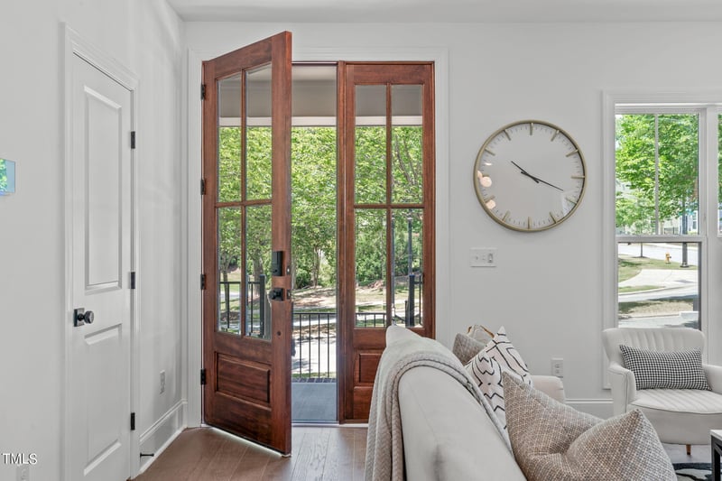611 S Franklin St, Wake Forest, NC 27587