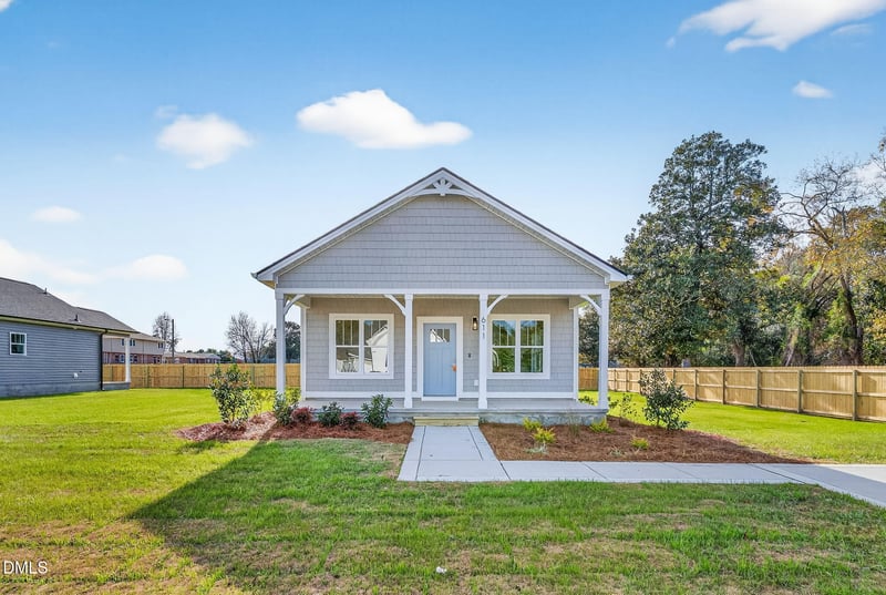 611 Godwin St, Dunn, NC 28334