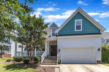 611 Gravel Brook Ct, Cary, NC 27519