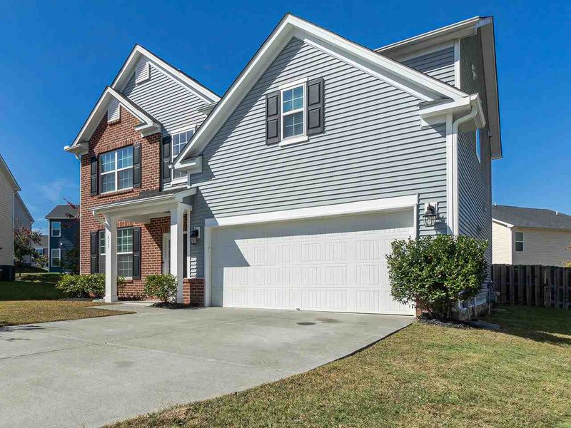 611 Gray Head Ln, Knightdale, NC 27545