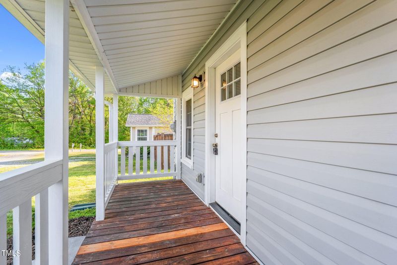 611 E Green St, Mebane, NC 27302