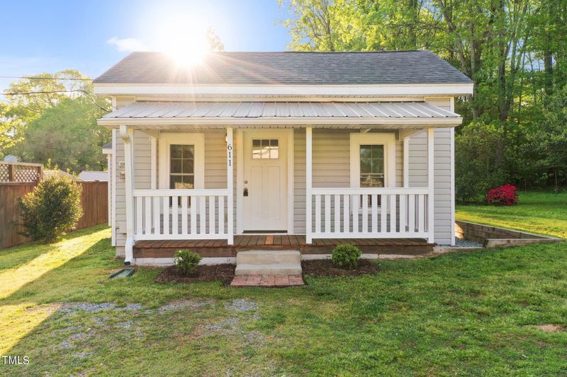 611 E Green St, Mebane, NC 27302
