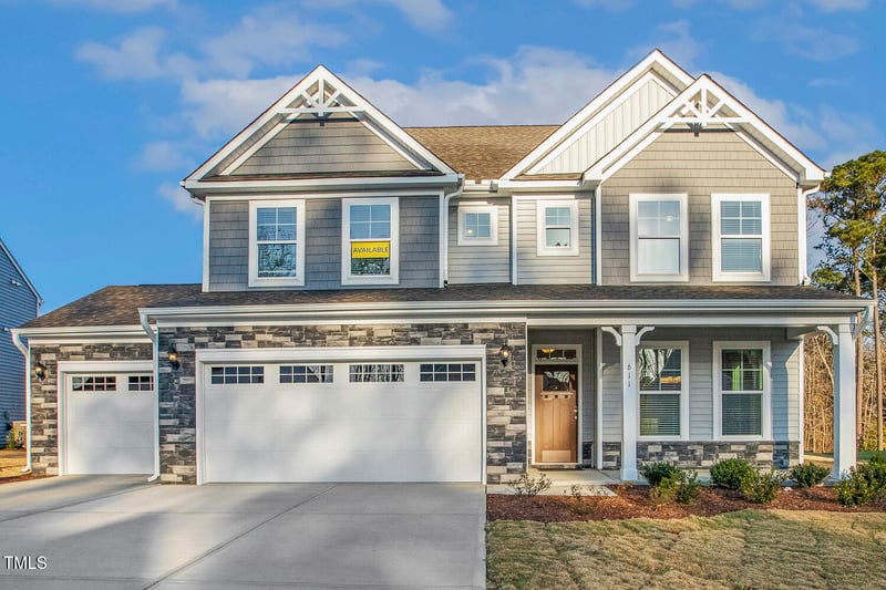 611 Highview Dr, Benson, NC 27504