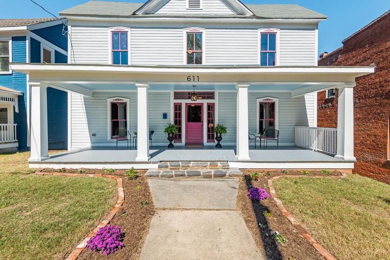 611 Holloway St, Durham, NC 27701