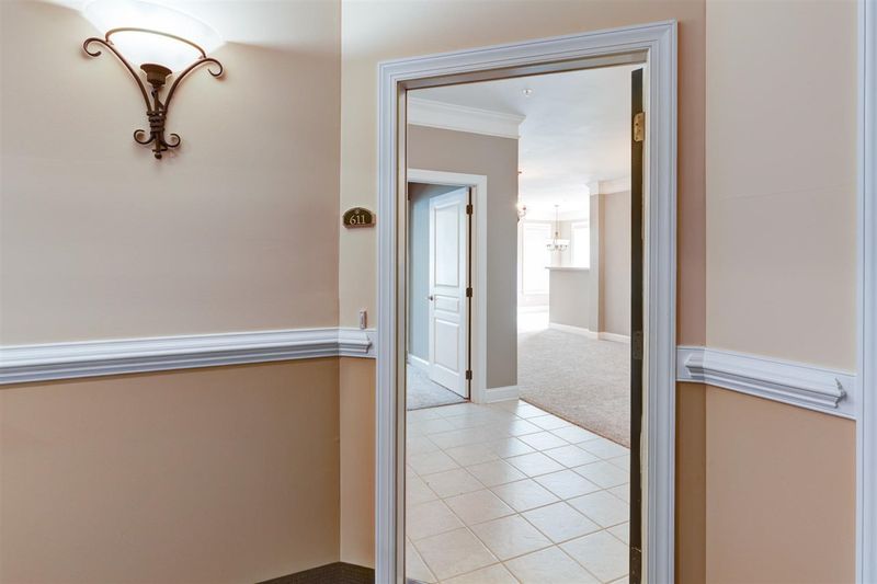 611 Ives Ct #611, Chapel Hill, NC 27516