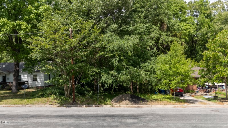 611 E Lavender Ave, Durham, NC 27704