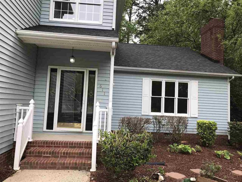 611 Mckay Pl, Garner, NC 27529