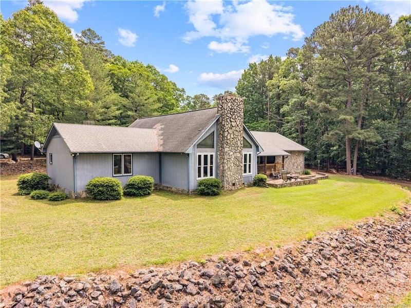 611 Old E C Womack Rd, Sanford, NC 27330