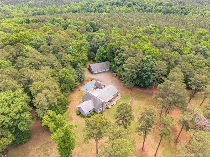 611 Old E C Womack Rd, Sanford, NC 27330