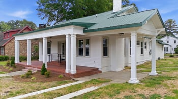 611 Pearsall St, Dunn, NC 28334