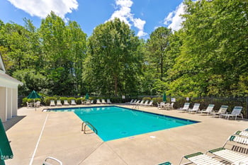 611 Sherwood Forest Pl, Cary, NC 27519