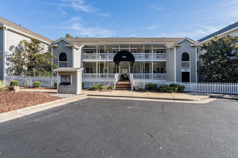 611 Springfork Dr #5C-1, Cary, NC 27513