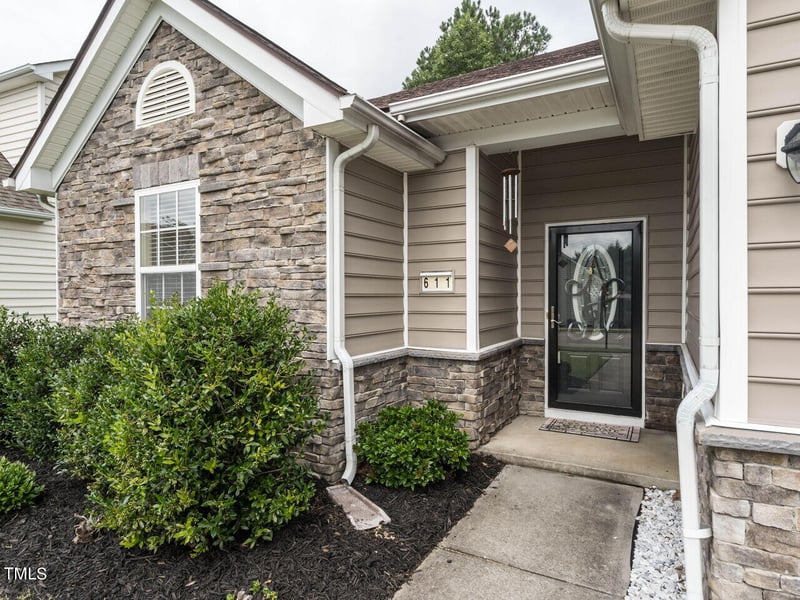 611 Virginia Water Dr, Rolesville, NC 27571