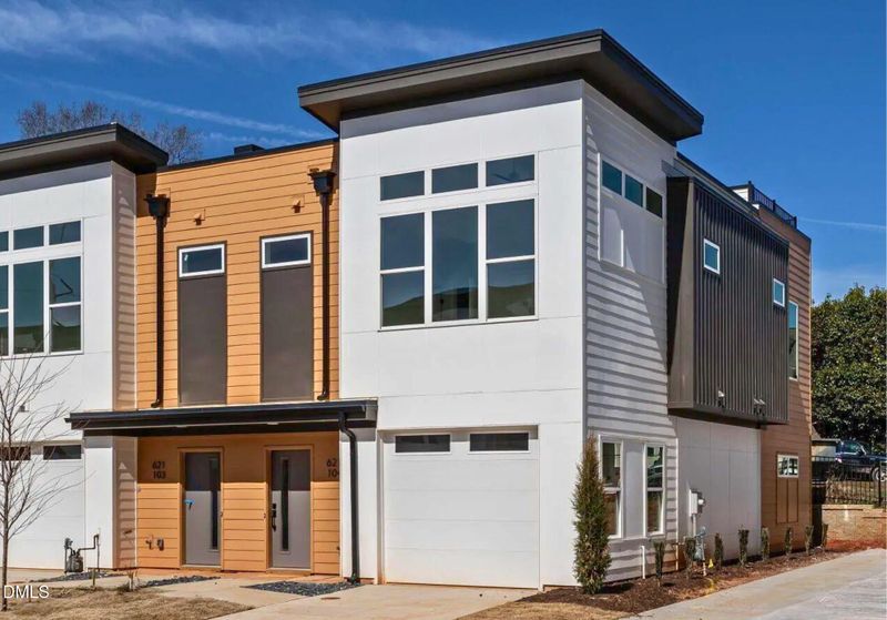 611 Walnut Hts Dr #103, Raleigh, NC 27610