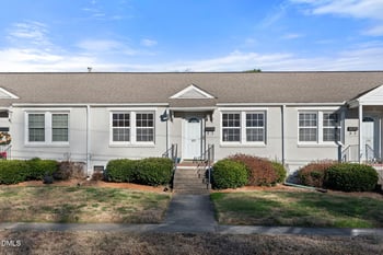 611 Willowbrook Dr, Burlington, NC 27215