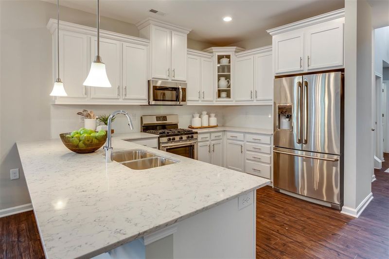 6110 Beale Loop #100 Belmont, Raleigh, NC 27616