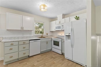 6110 Regis Ct, Fayetteville, NC 28314