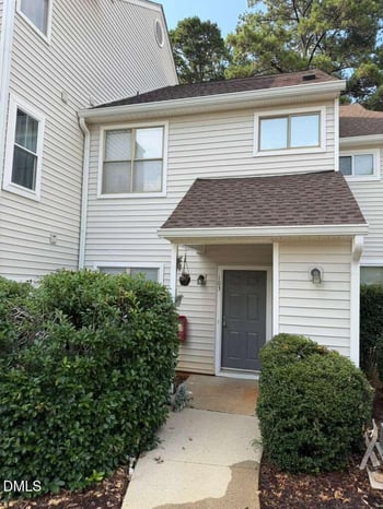 6111 Sunpointe Dr #103, Raleigh, NC 27606