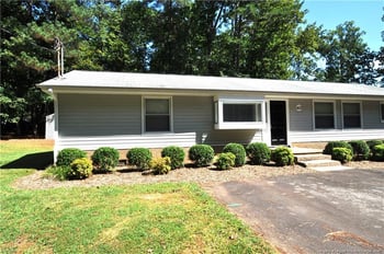 6112 Deerwood Pl, Raleigh, NC 27607