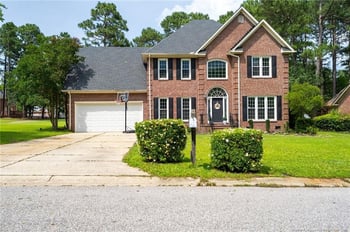 6112 Iverleigh Cir, Fayetteville, NC 28311