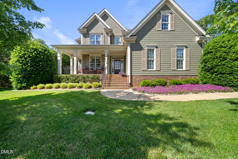 6112 Larboard Dr, Apex, NC 27539