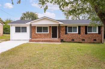 6112 Malvern Cir, Fayetteville, NC 28314
